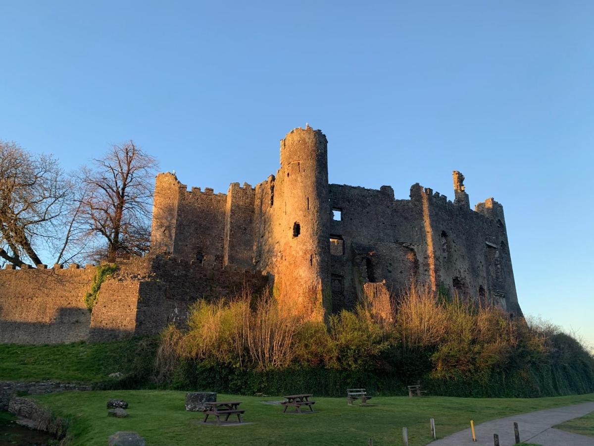 Dylan Thomas Sea View Bed & Breakfast Laugharne Exterior foto