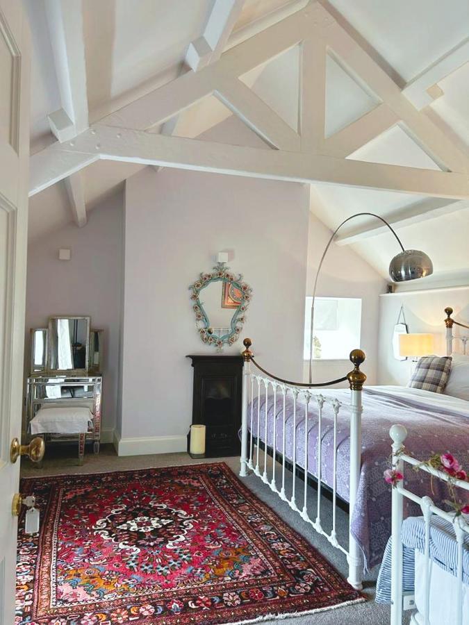 Dylan Thomas Sea View Bed & Breakfast Laugharne Exterior foto